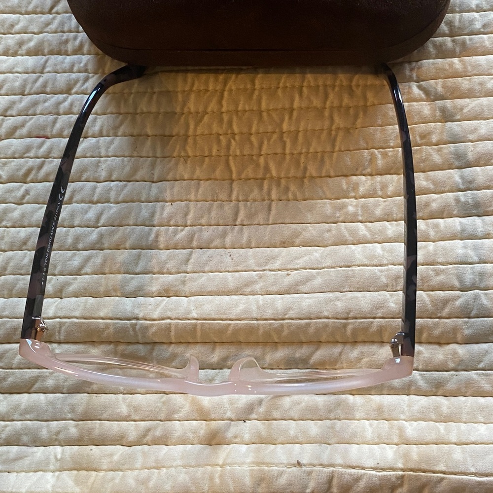 Tom Ford TF5426 eyeglasses in a transparent gray/gray havana color - Picture 4 of 7